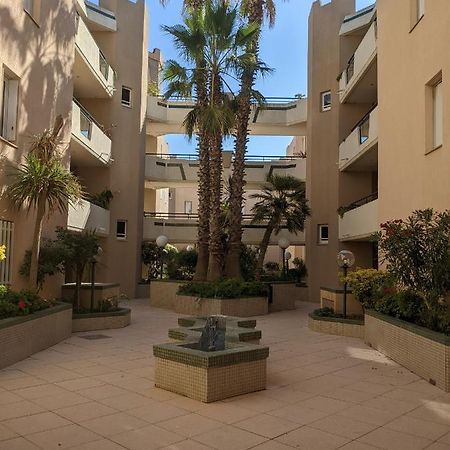 Apartamento T3 De 65 M² Avec Acces Direct A La Plage Sète Exterior foto