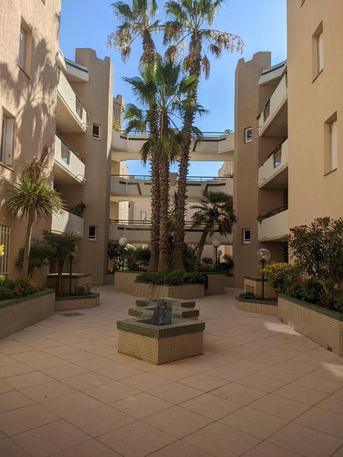 Apartamento T3 De 65 M² Avec Acces Direct A La Plage Sète Exterior foto