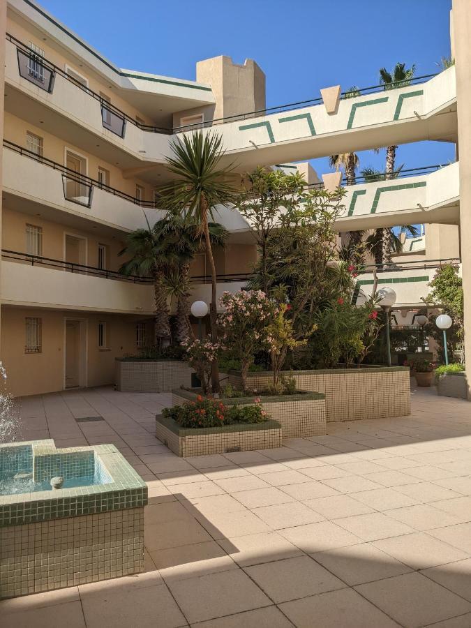 Apartamento T3 De 65 M² Avec Acces Direct A La Plage Sète Exterior foto