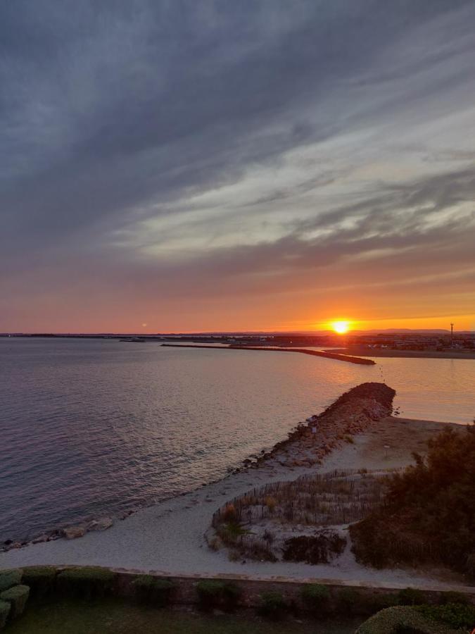 Apartamento T3 De 65 M² Avec Acces Direct A La Plage Sète Exterior foto